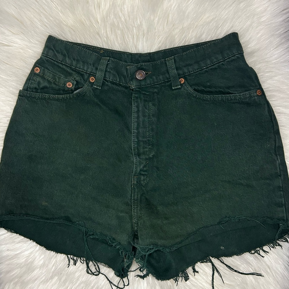 Levi's Dark Green High Waist Denim Shorts 

Fits like a size 2!